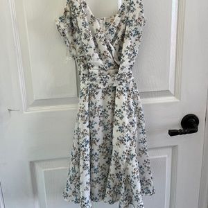 Women’s White Floral Dress Size S